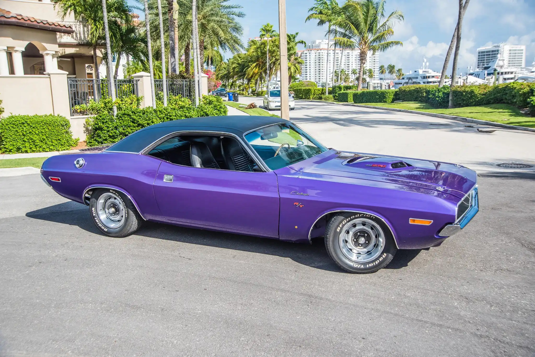 1970 Dodge Challenger R/T - Image 4