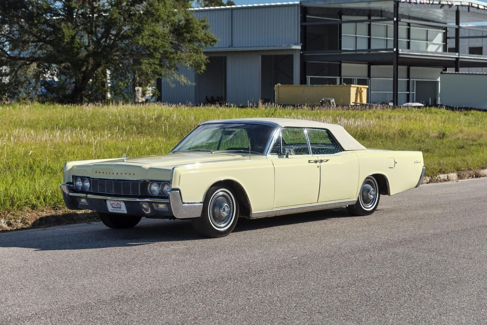 1967 Lincoln Continental Convertible - Image 60