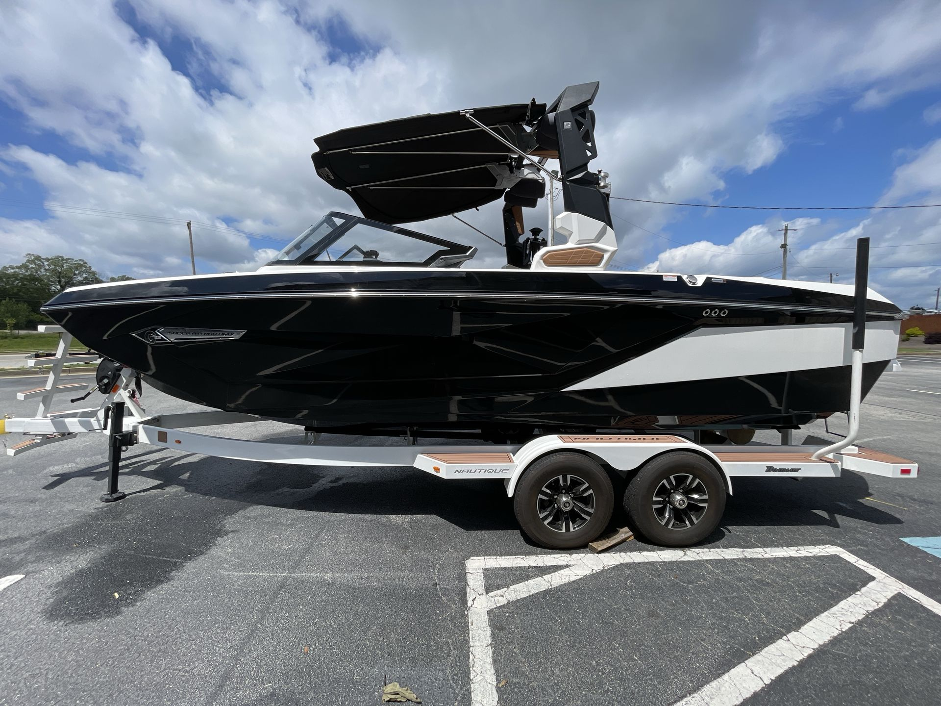 2022 Nautique G23 - Image 2
