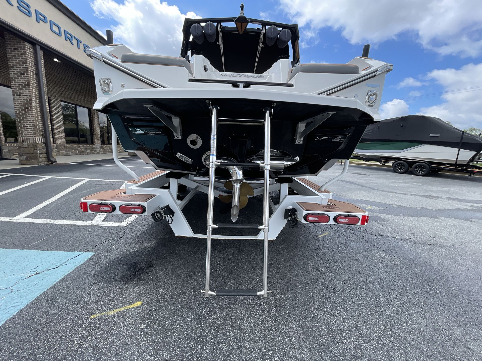 2022 Nautique G23 - Image 4