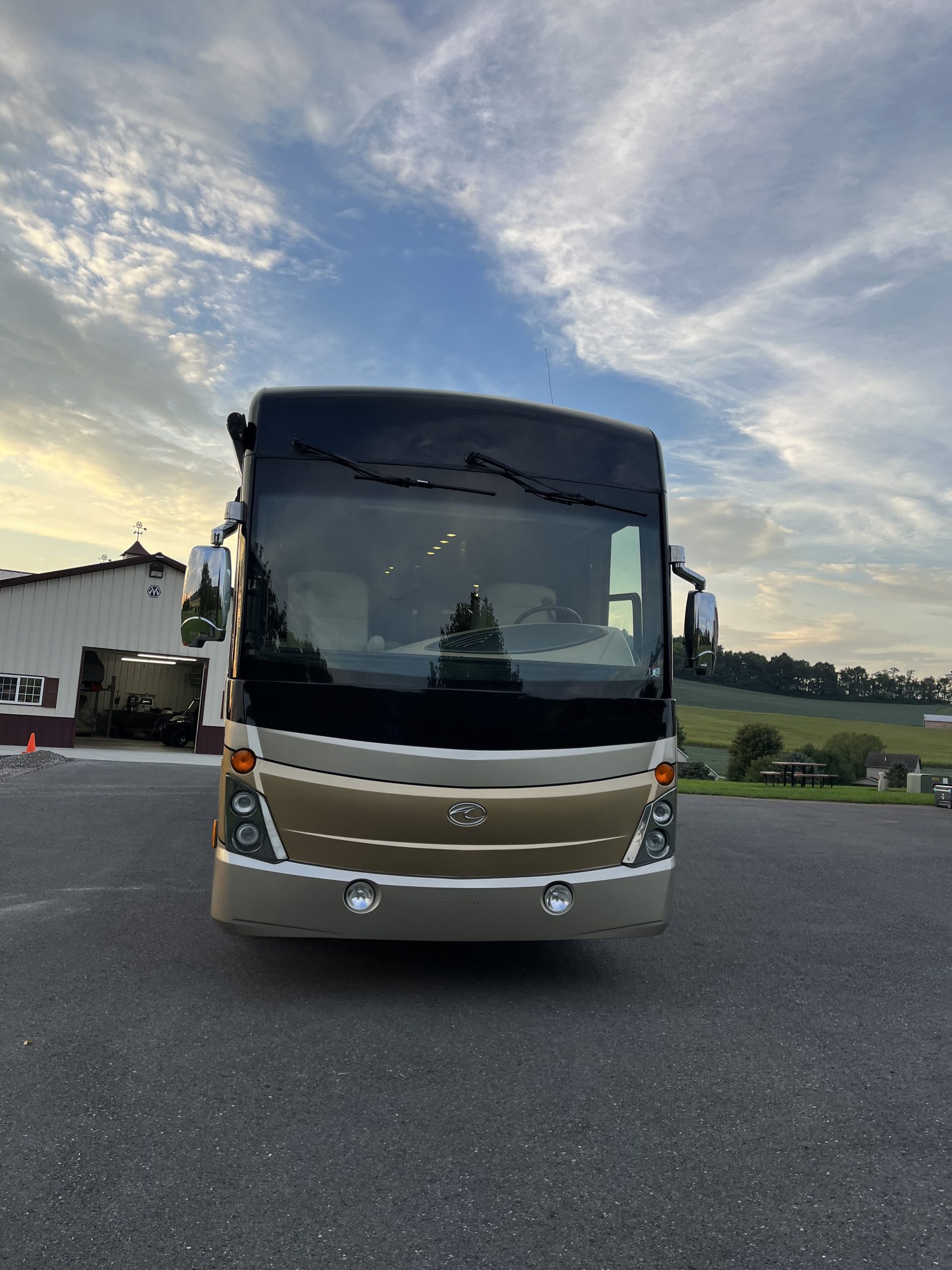 2012 American Coach American Tradition 42P - Image 7
