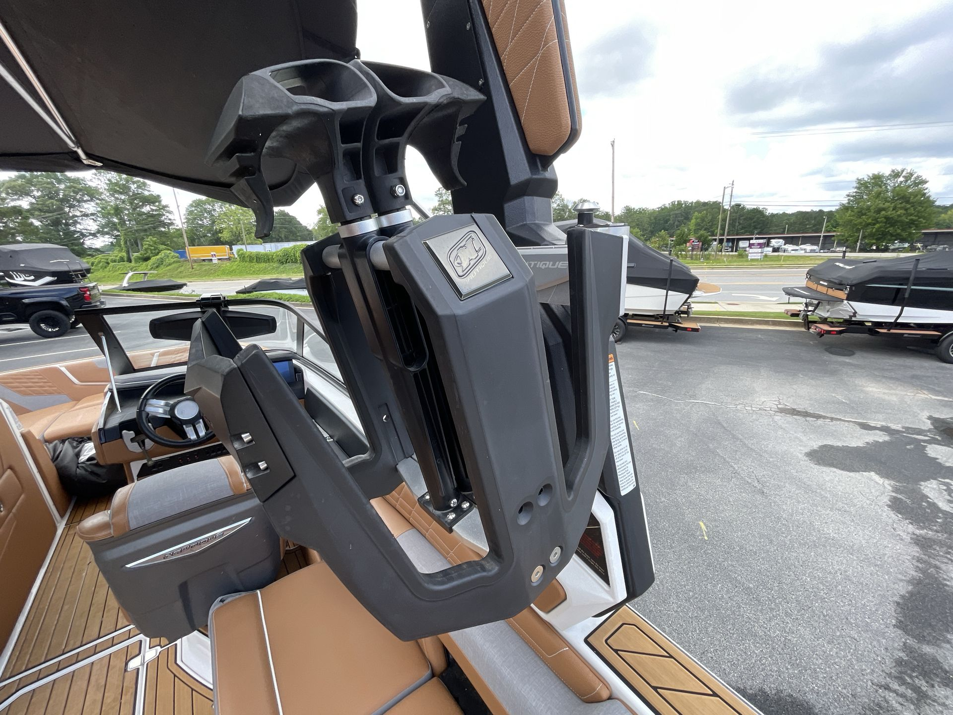 2022 Nautique G23 - Image 17
