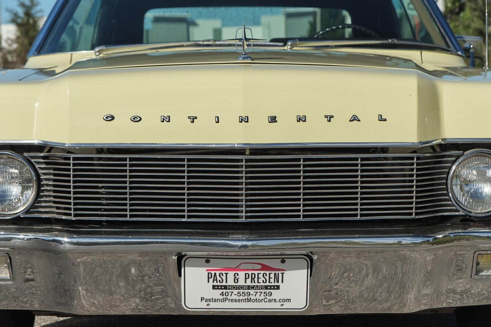 1967 Lincoln Continental Convertible - Image 15