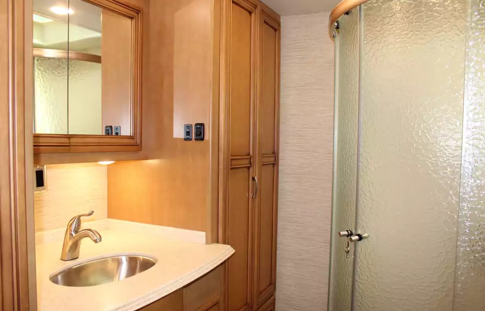 2017 Newmar Ventana Le 4042 - Image 31
