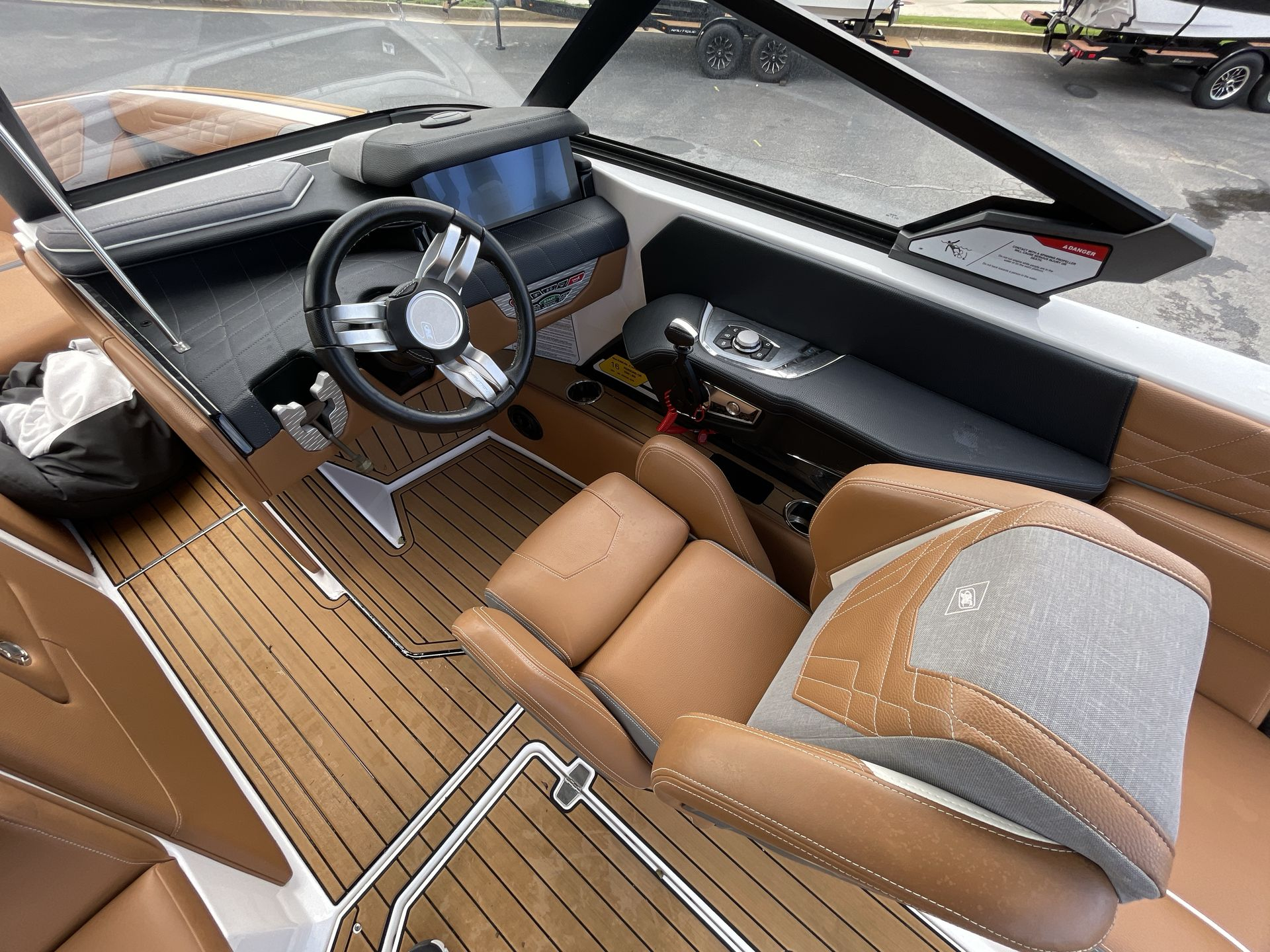 2022 Nautique G23 - Image 6