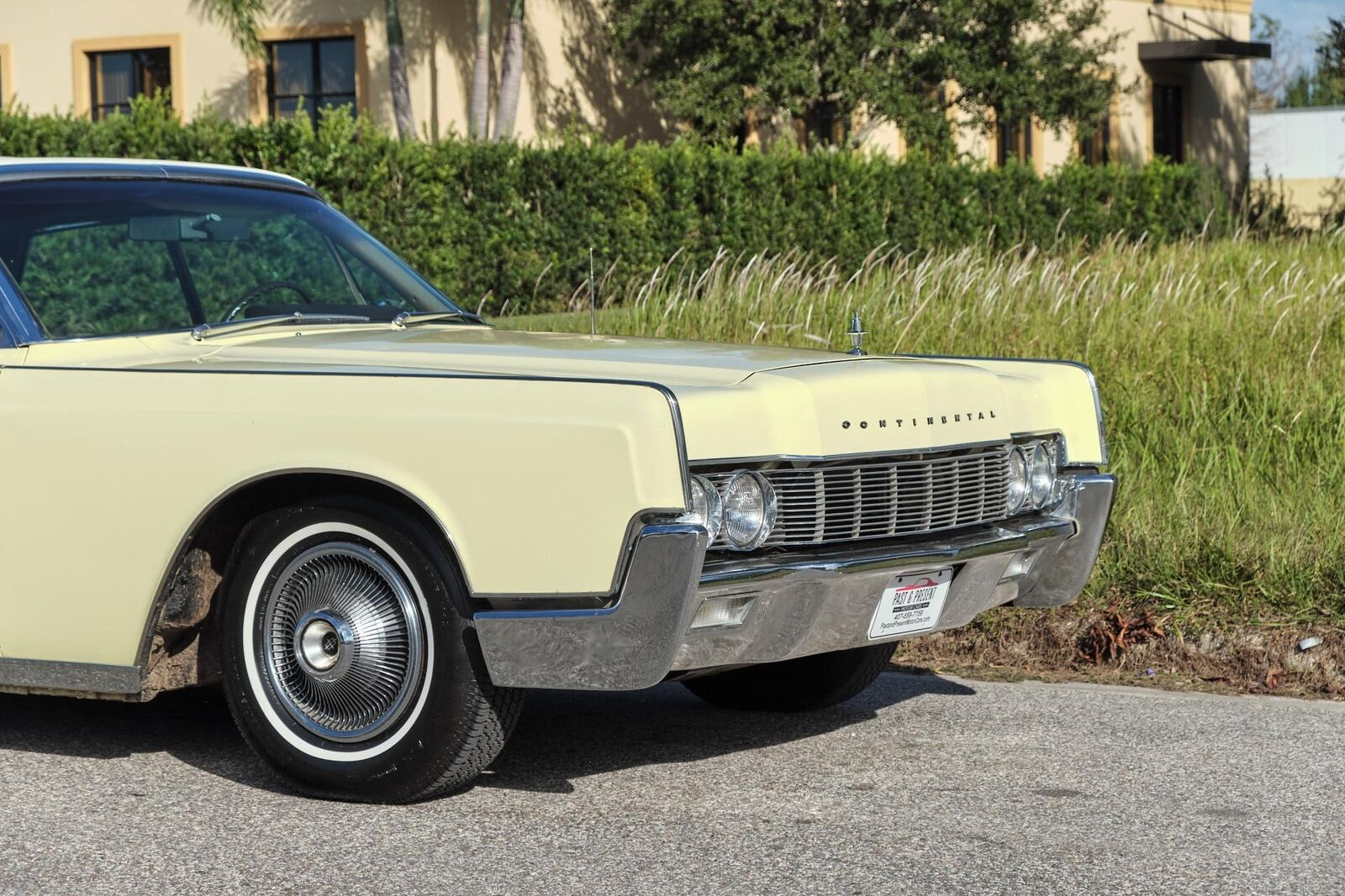 1967 Lincoln Continental Convertible - Image 18