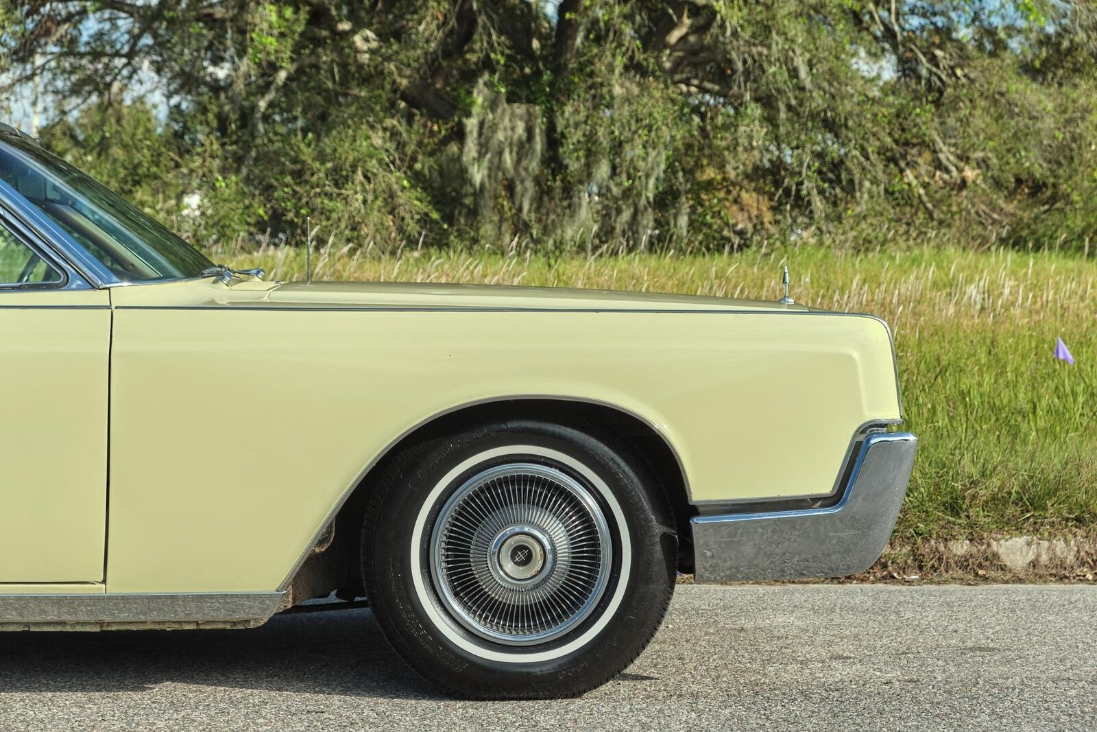 1967 Lincoln Continental Convertible - Image 19