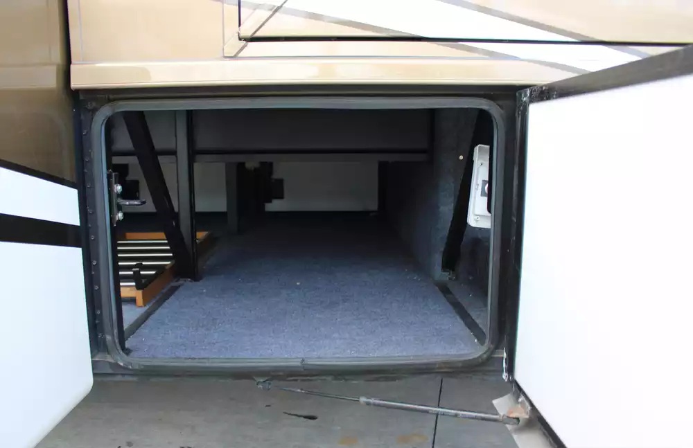 2017 Newmar Ventana Le 4042 - Image 35
