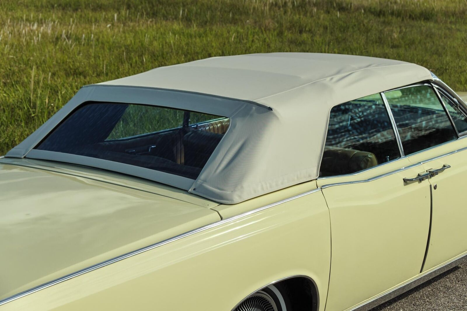1967 Lincoln Continental Convertible - Image 22