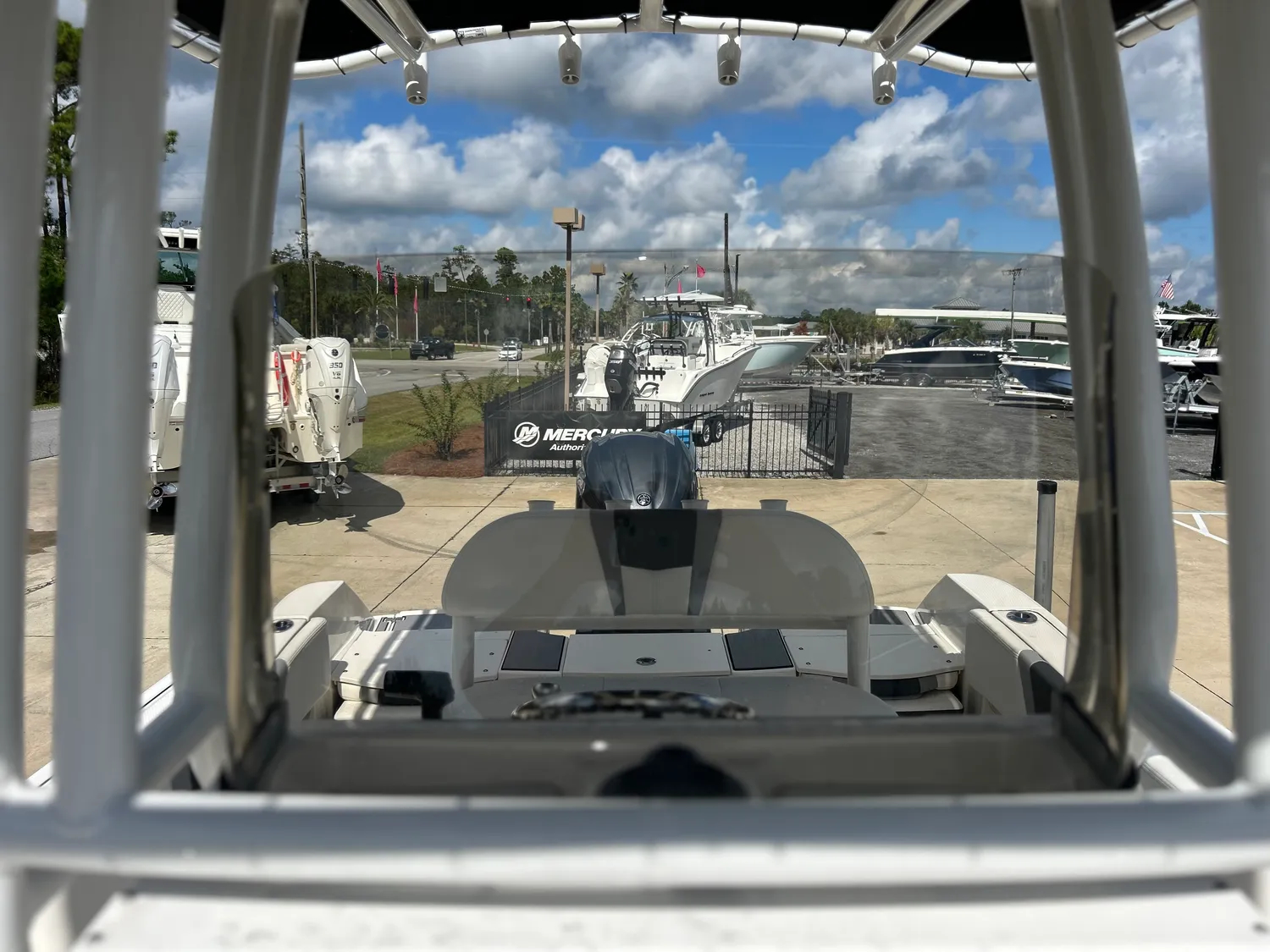 2024 Robalo 180 CC - Image 35