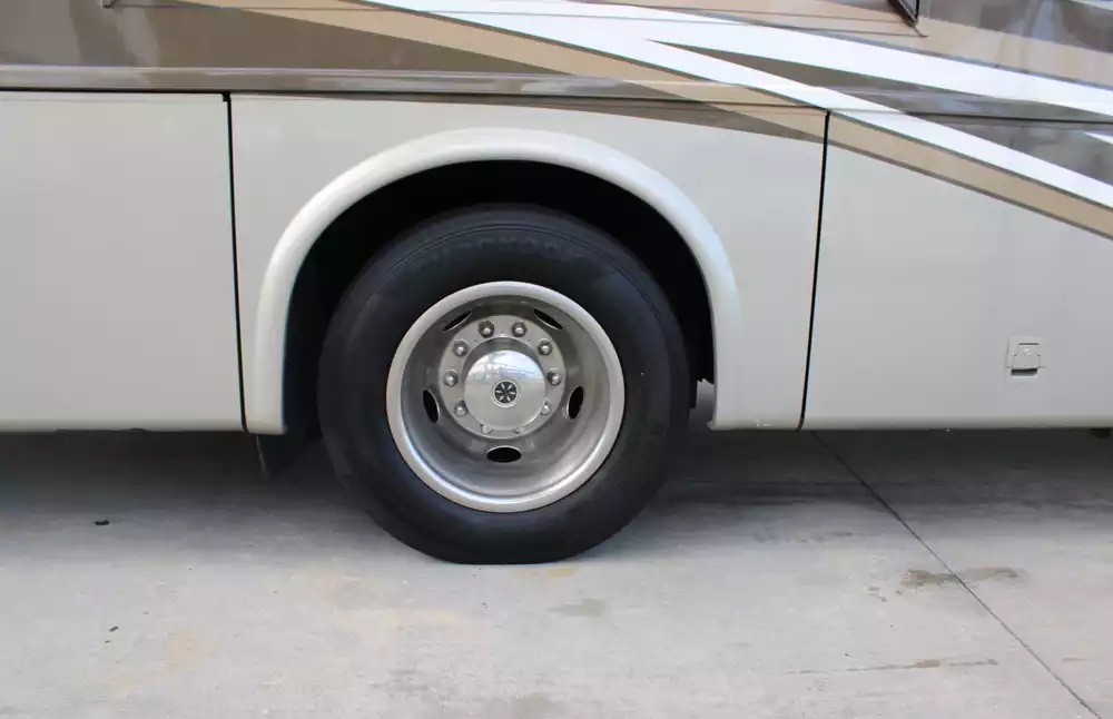 2017 Newmar Ventana Le 4042 - Image 41