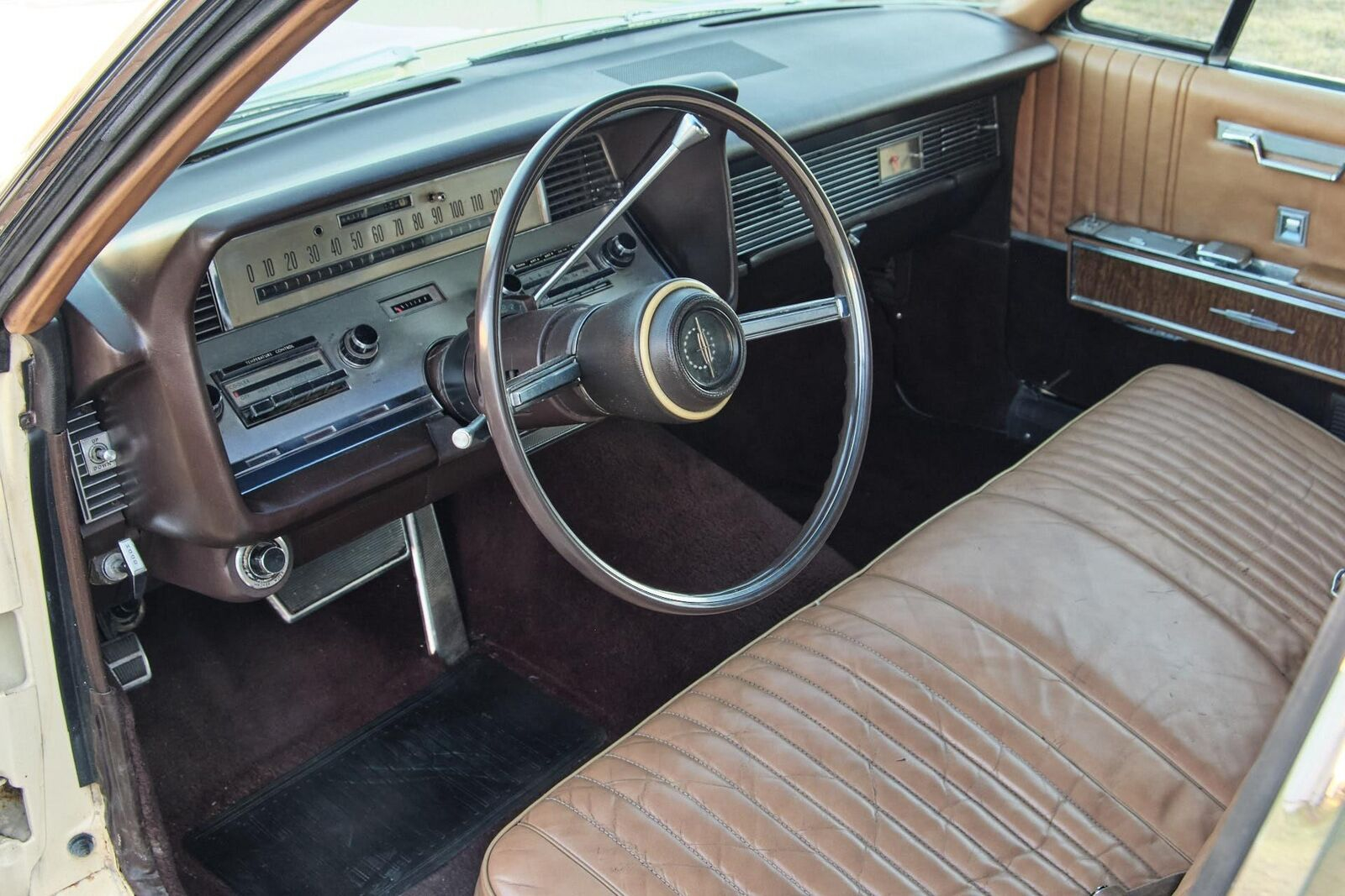 1967 Lincoln Continental Convertible - Image 33