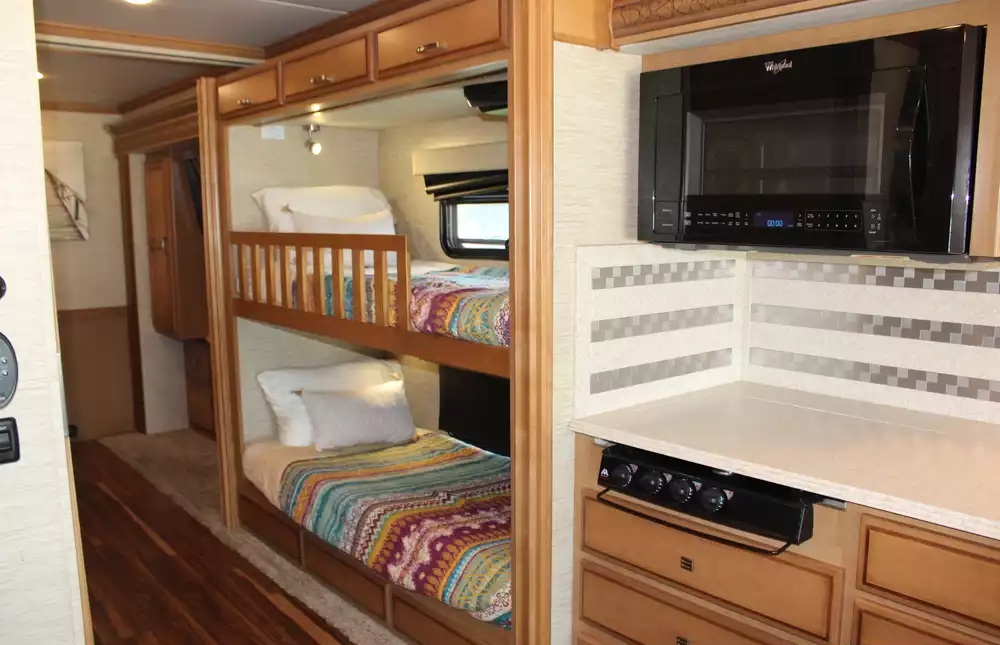 2017 Newmar Ventana Le 4042 - Image 48