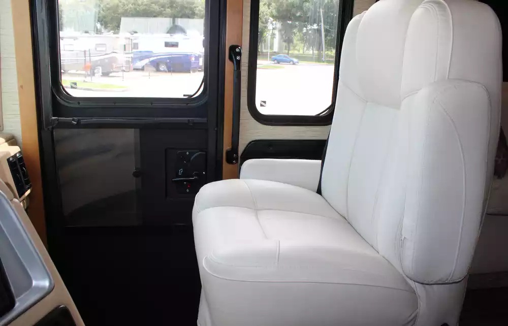 2017 Newmar Ventana Le 4042 - Image 56