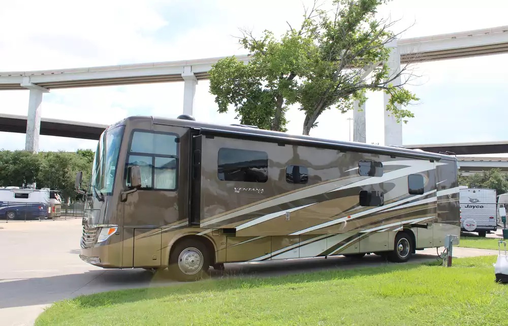 2017 Newmar Ventana Le 4042