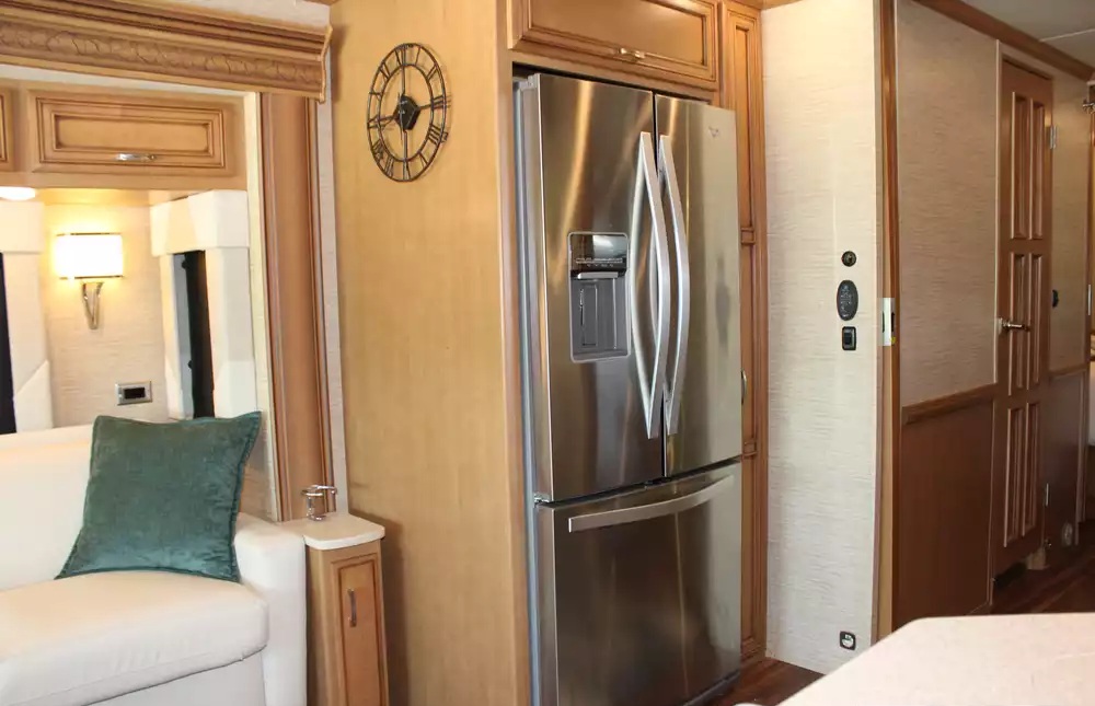 2017 Newmar Ventana Le 4042 - Image 77
