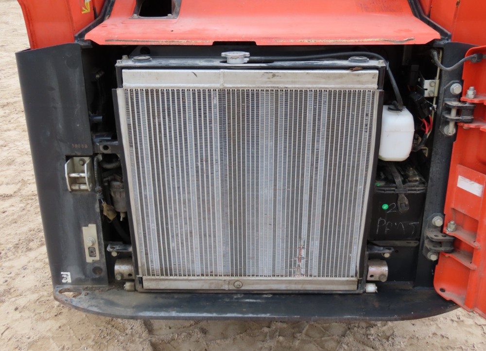 2017 Kubota SVL75-2 - Image 28
