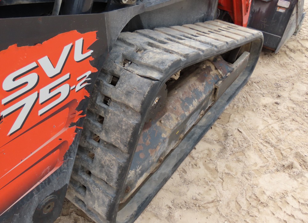 2017 Kubota SVL75-2 - Image 10