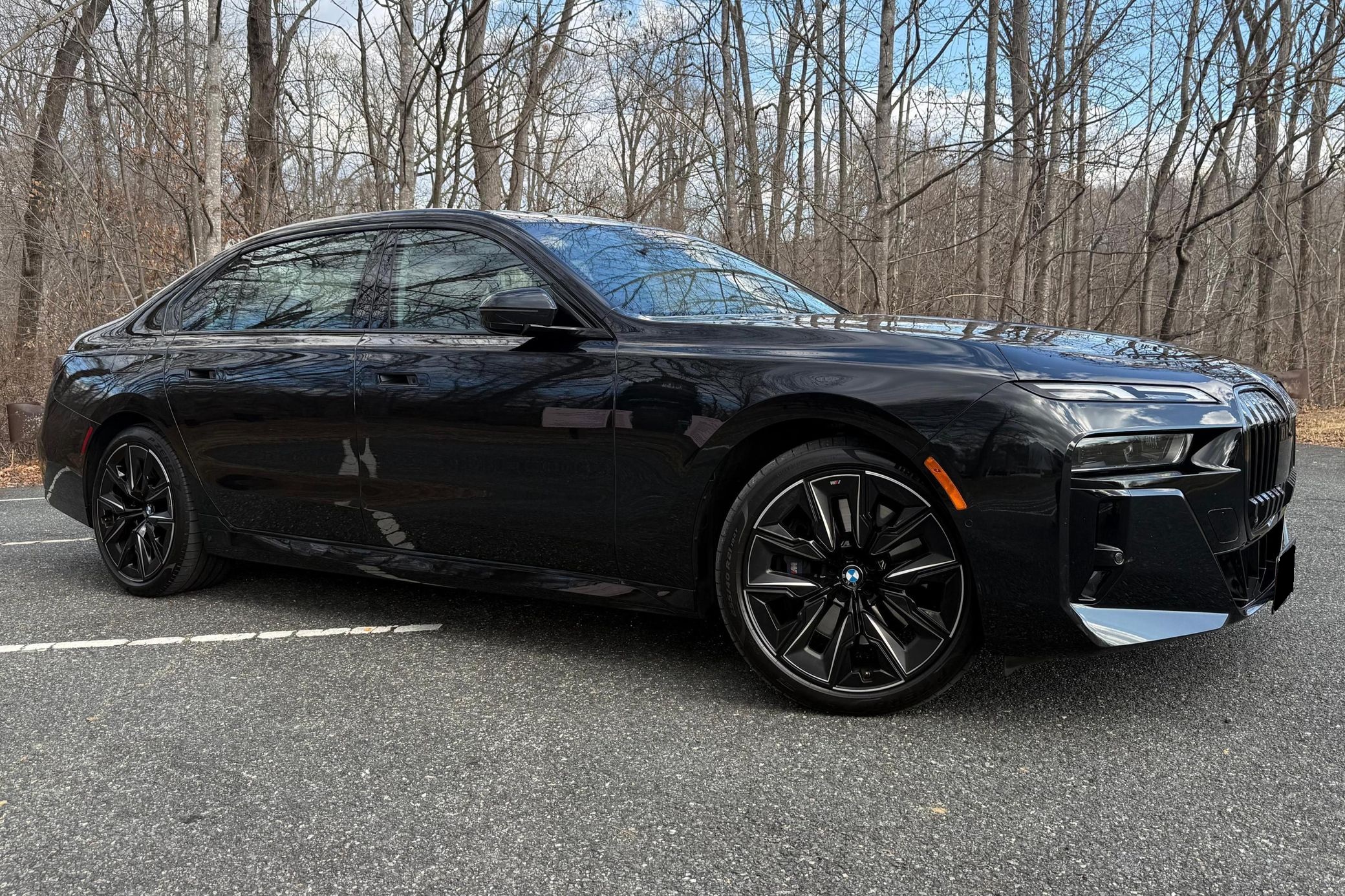 2023 BMW 7 Series 760I xDrive - Image 2