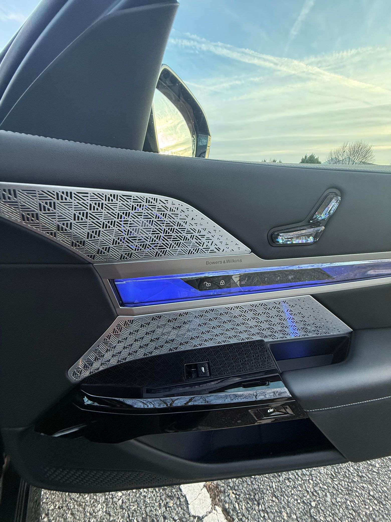 2023 BMW 7 Series 760I xDrive - Image 14