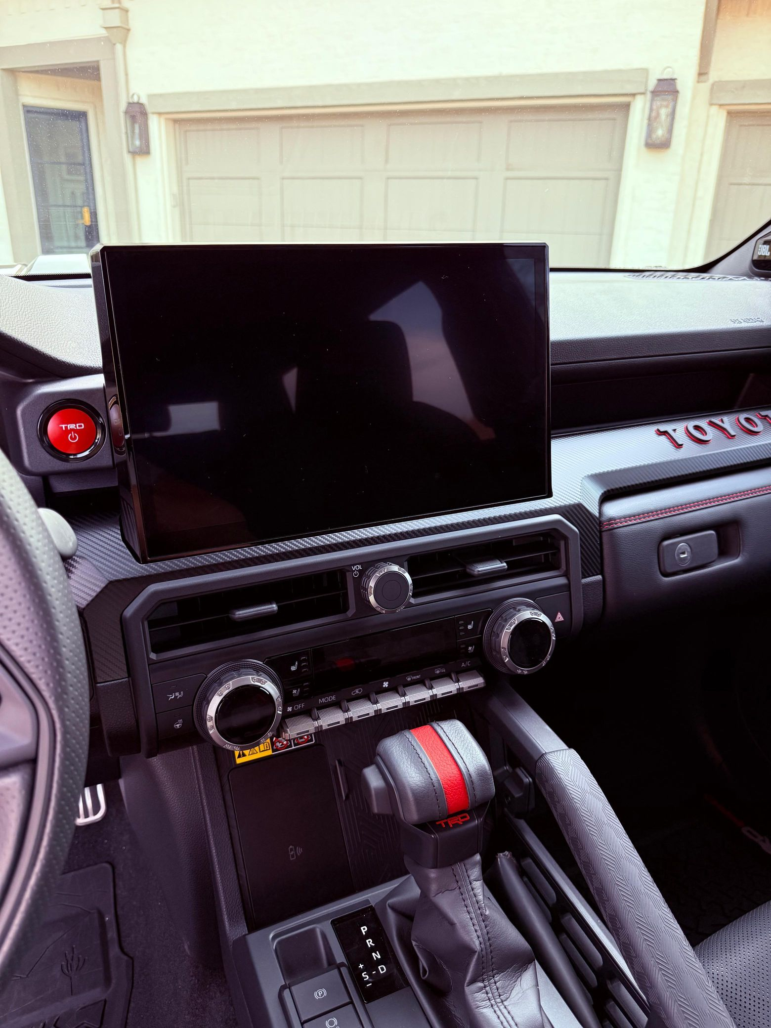 2025 Toyota 4Runner TRD Pro HV - Image 26
