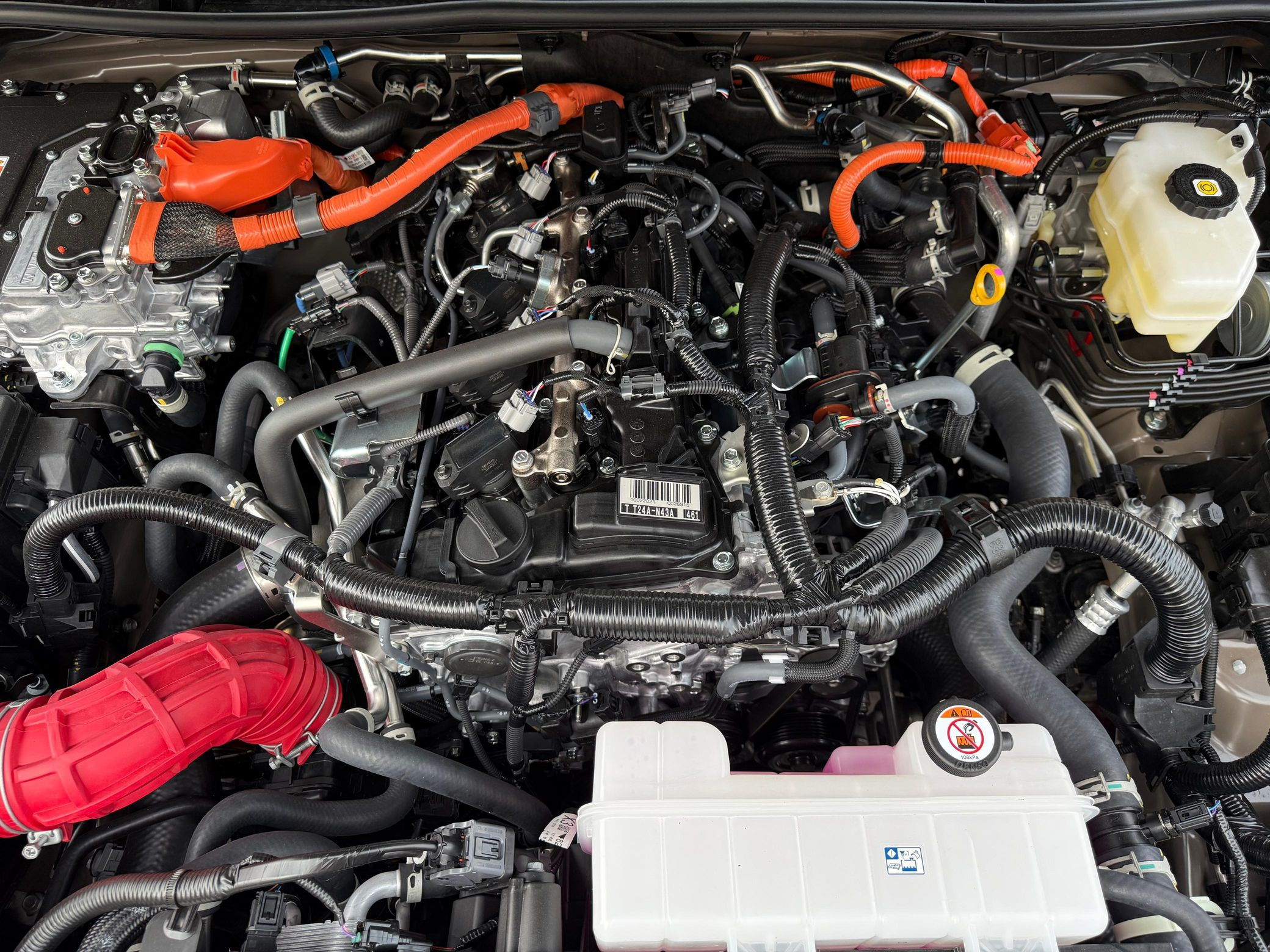 2025 Toyota 4Runner TRD Pro HV - Image 29