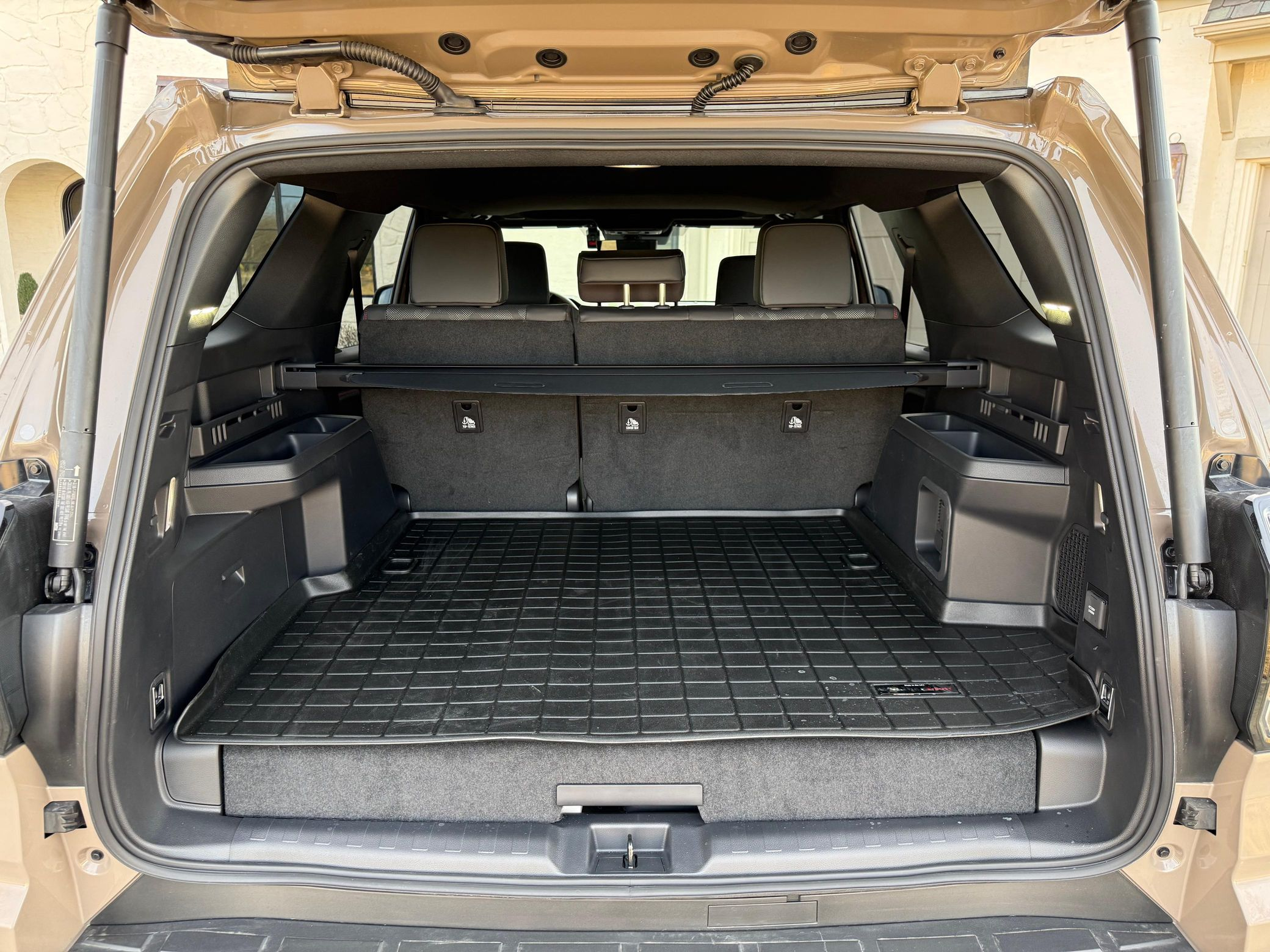 2025 Toyota 4Runner TRD Pro HV - Image 30