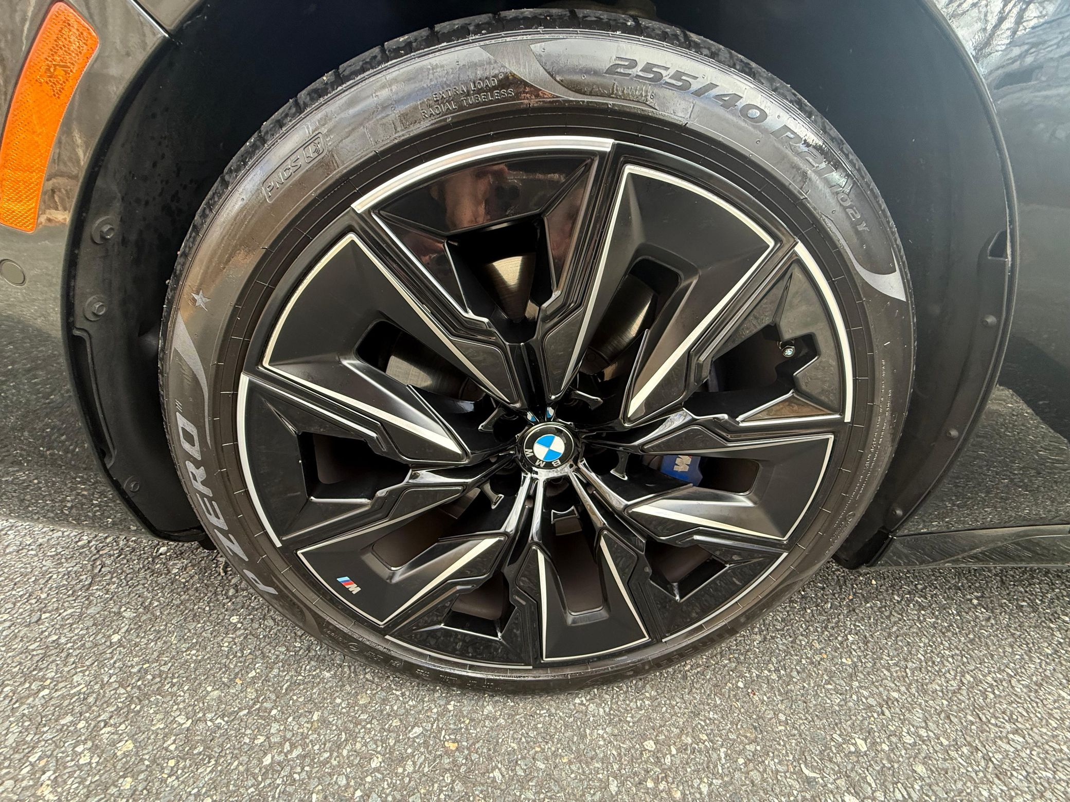 2023 BMW 7 Series 760I xDrive - Image 32