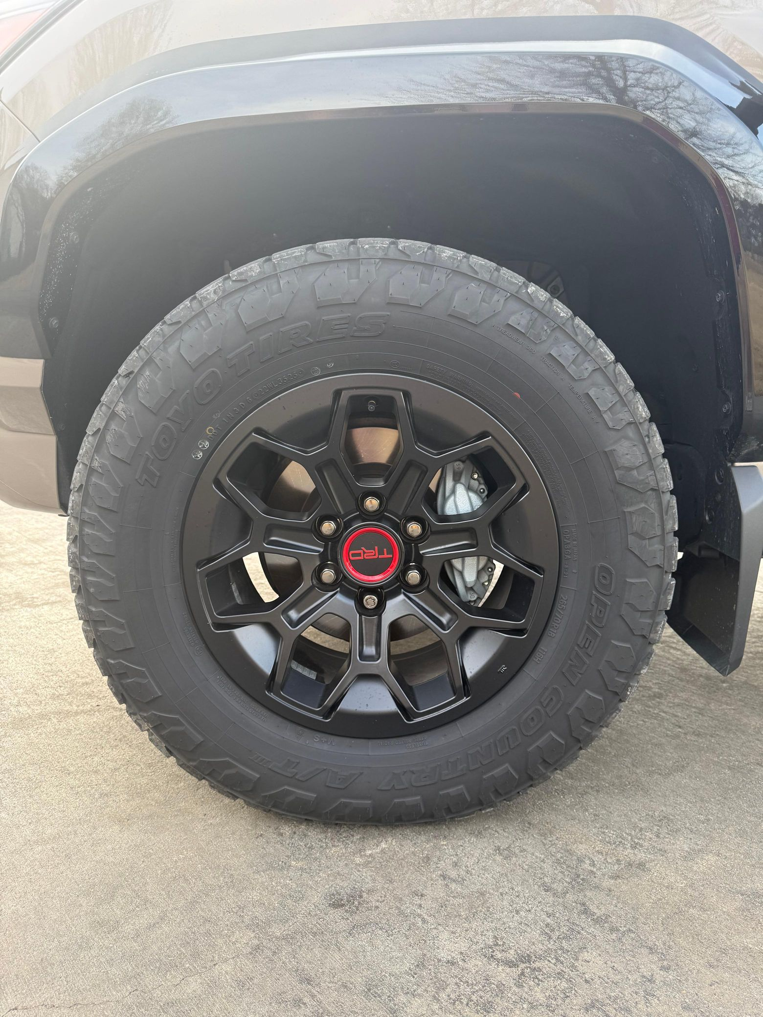 2025 Toyota 4Runner TRD Pro HV - Image 6