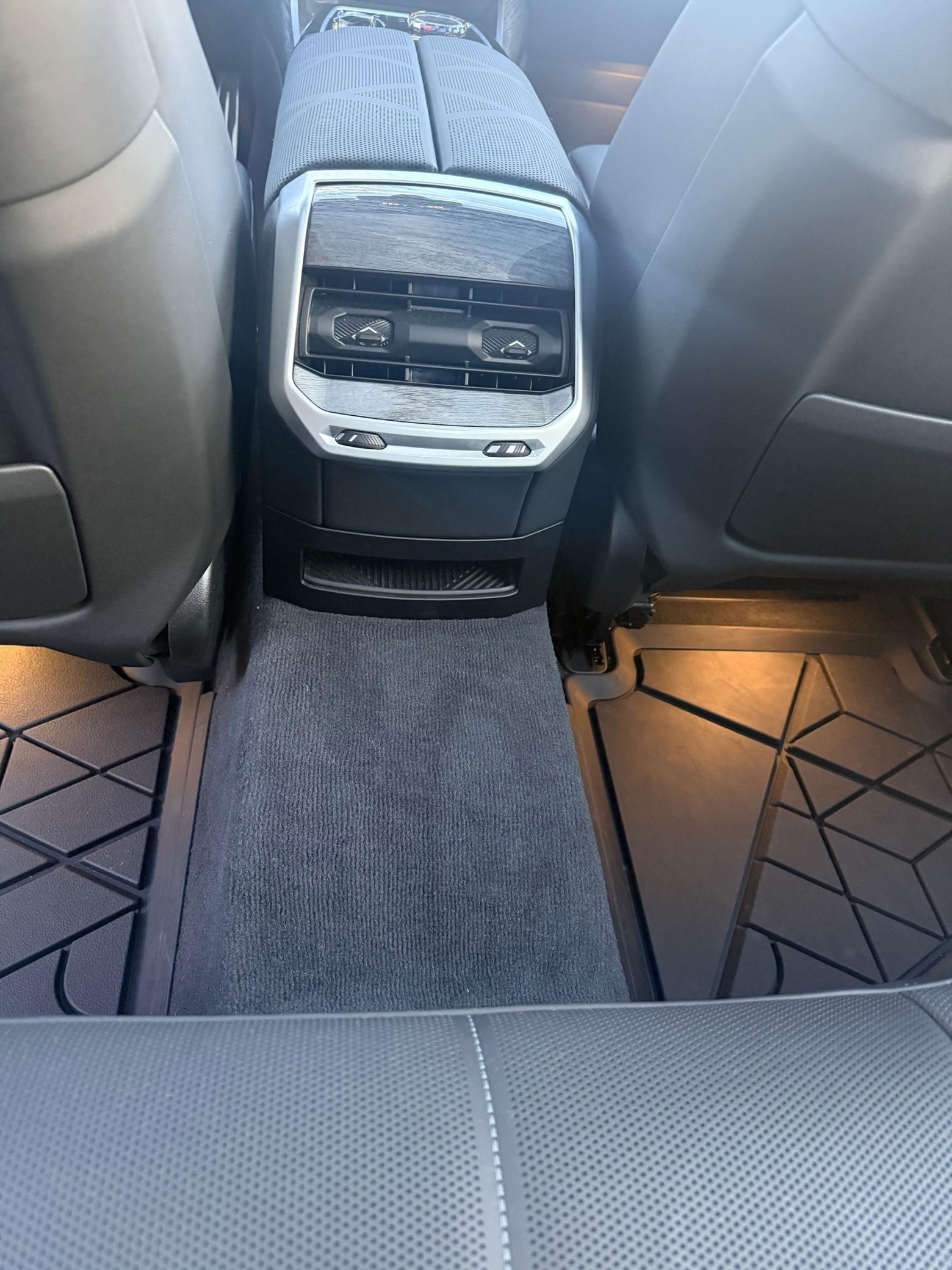 2023 BMW 7 Series 760I xDrive - Image 85